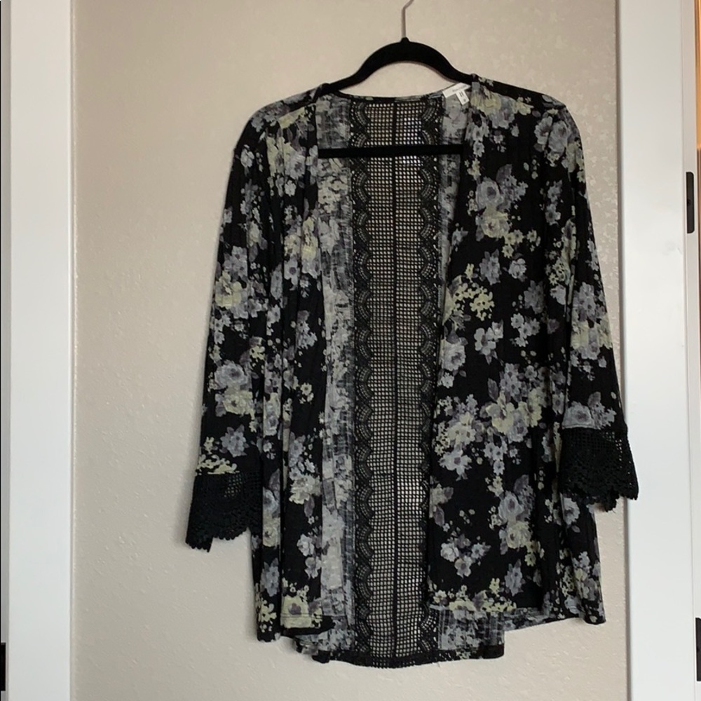 Maurice’s Kimono with Lace Back and Sleeve Details